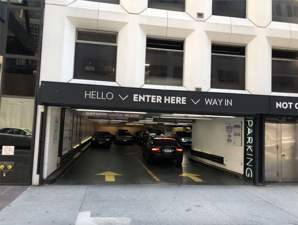 13-17 e 54th