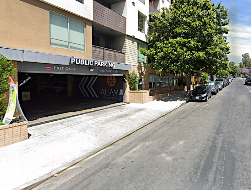 1721 N Las Palmas Ave-3