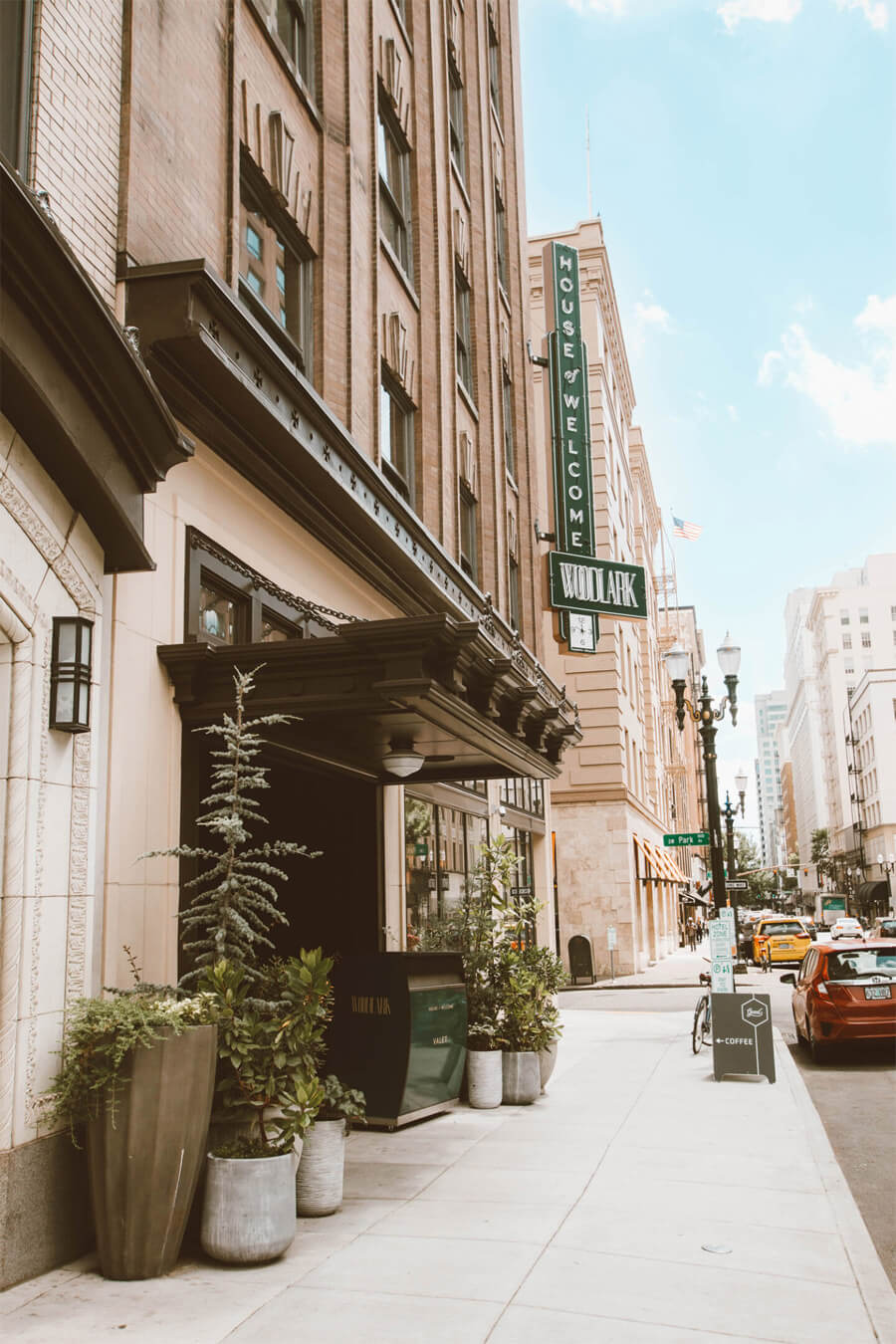 Woodlark Hotel